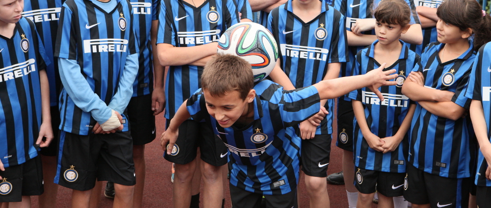 Pazza Inter Amala. Как итальянский клуб помогает детям-сиротам в России